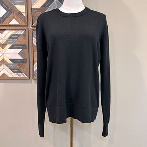 Icebreaker Women's 100% Wool Shearer Crewe
Sweater Black Small